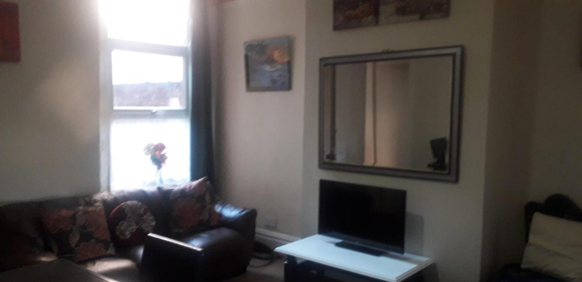 Bright Home Guest House Manchester Esterno foto