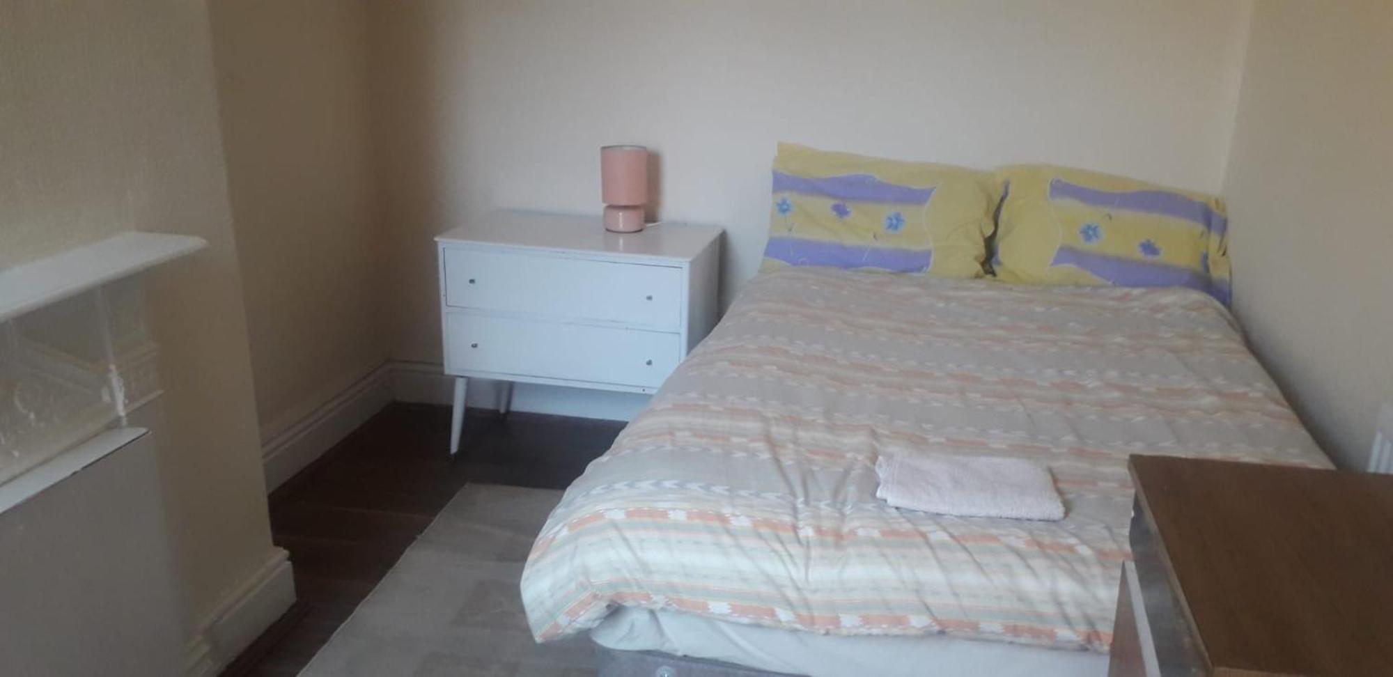 Bright Home Guest House Manchester Esterno foto
